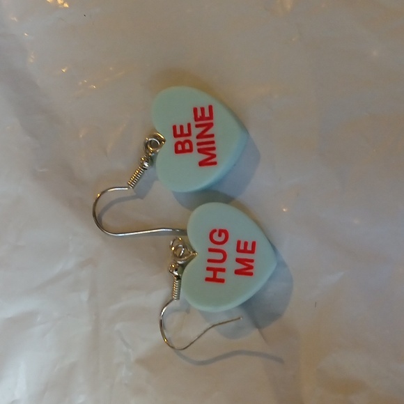 Valentine'S Day Resin Heart Earrings - Picture 3 of 6
